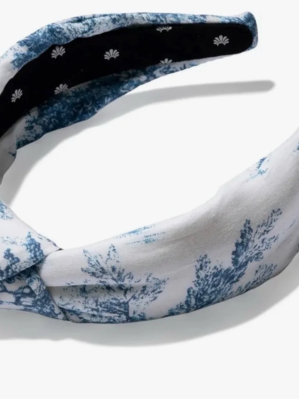 Lele Sadoughi Blue & White Toile Padded Headband with White Drop Earrings